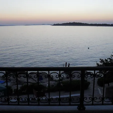 アパート Govic *