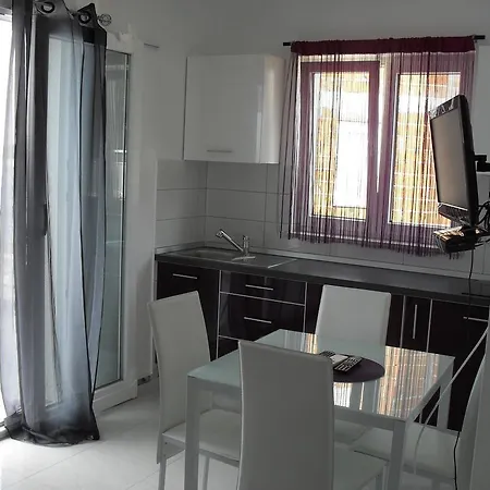 Apartment Govic *