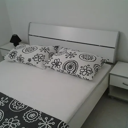 Apartment Govic Primosten