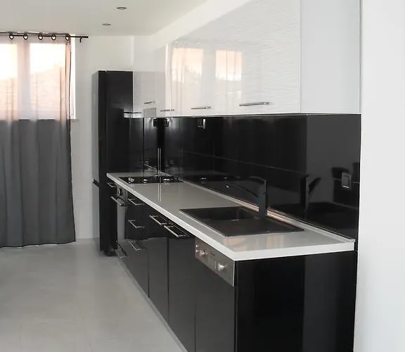 דירה Govic פרימוסטן