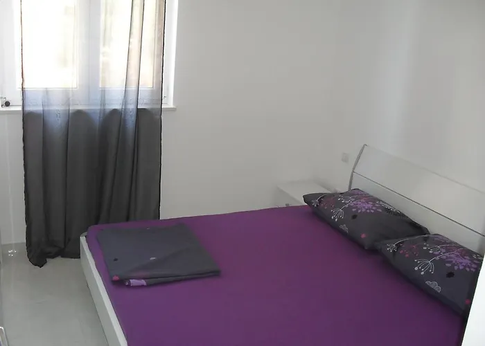 דירה Govic פרימוסטן