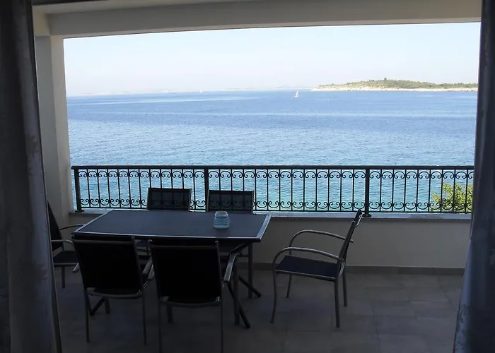 아파트 Govic 프리모스턴